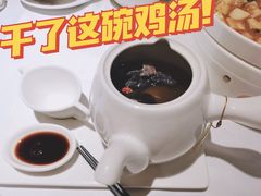 海椰皇炖乌鸡-尚一汤 广东炖汤(金桥国际店)