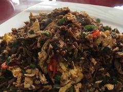 -溢心园香河肉饼总店