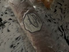 纸包金枪鱼-莉莲蛋挞(大华悦沢书店)