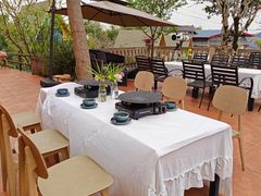 -朋友家餐厅·民宿(龙泉阳光城百工堰公园店)