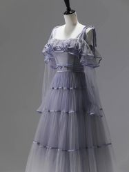 -不晚国际婚纱礼服