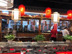 -谭鸭血老火锅(七宝万科广场店)