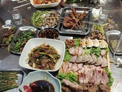 -马路牙子烧烤音乐酒馆(望京店)