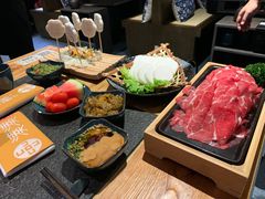 -湊湊火锅·茶憩(东城万达店)