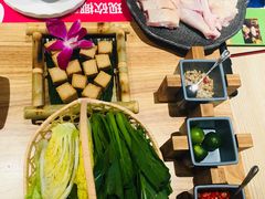有机田园杂菜拼-椰夫人·养生椰子鸡(金沙洲永旺店)