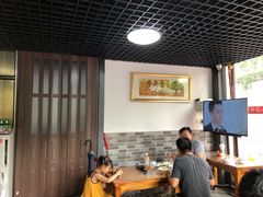 大堂-帅帅药膳把子肉(小吃城店)