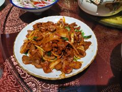 爆炒牛腰-巴依兄弟西域美食(机场店)