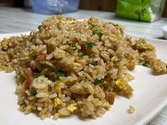 香肠蛋炒饭-嵊州小吃(萧山街店)