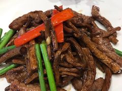 -万龙洲海鲜(大兴绿地缤纷城店)