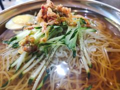 -韩风烤牛肉冷面店