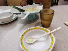 -雍哲港式餐厅(椒江万达店)