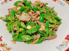 招牌辣椒炒肉-破三川·新川菜(静安大融城店)