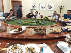 -新千丽景空中花园清真餐厅(新千国际广场店)