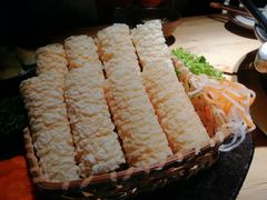 铃铃卷-湊湊火锅·茶憩(杭州湖滨银泰in77店)