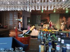 -山港凯悦酒店·BEBA海滩烧烤餐厅酒吧