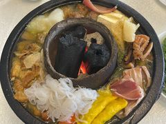 腾冲土锅子-云腾食府·云南菜