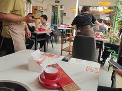 -毛辣果·贵州红酸汤牛肉火锅(西单店)