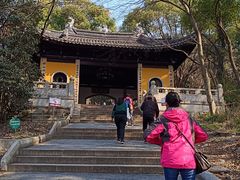 -灵岩山风景区
