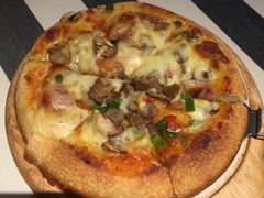 肉香四溢披萨-Aqua Oasis 水天堂(石路天虹店)
