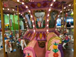 -莫莉幻想儿童乐园(绍兴金帝银泰城店)