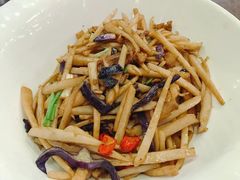 -缪氏川菜(丰盛町店)