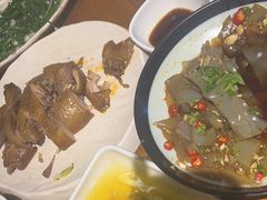 -隔壁老王·家常云南菜(花巷店)