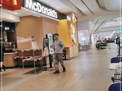 -麦当劳(皇岗路店)