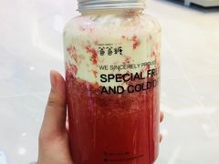 草莓芝士奶盖-爸爸糖吐司面包(宁波世纪东方店)