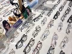 -天空之镜眼镜店蔡司依视路授权店(天通苑店)