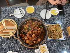 -八两八金·莱芜特色炒鸡(市南漳浦路店)