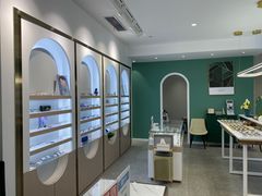 -无界眼镜MaxLess(南翔印象城店)