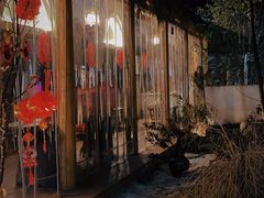 -悟空山宿陨石私汤温泉酒店(神舟大道地铁站店)