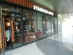 门面-星巴克臻选(郑州国贸360广场店)
