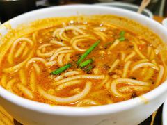 小锅米线-云海肴·云南小炒·汽锅鸡(天津国金汇店)