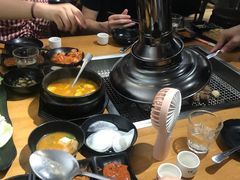 -肉甲韩国木炭烤肉(新壹街1店)