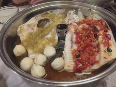 招牌湘西鱼头王-望湘园·湖南菜(宏伊店)