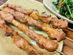 -亮亮面馆(经六路店)