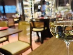-肆海小川菜酒馆Wine Bistro (青年路店)