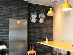 用餐区-麦当劳(红旗路店)