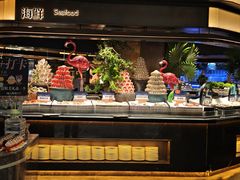 -钱小奴海鲜自助黑金店(杭州滨江龙湖店)