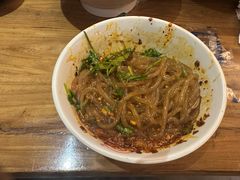 -万记麻辣烫国展总店