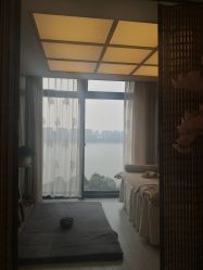 -至臻康妍健康管理中心