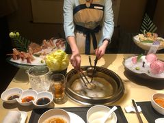 -余欢领鲜火锅(新街口店)