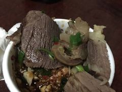 -朝伟清真铜瓢牛肉馆(三十年老·店)