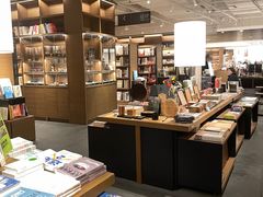 -茑屋书店(天目里店)