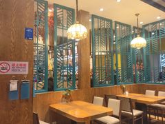 -黄泥岗·地道湖北菜(奥特莱斯店)