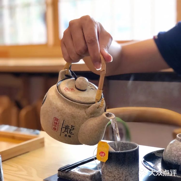 需要抢号才能约到的日料店 