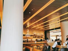 -星巴克臻选(上海合生汇1F店)