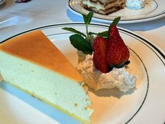 -Wolfgang’s Steakhouse 沃夫冈牛排馆(上海白玉兰广场店)