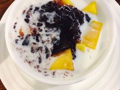 芒果椰汁紫米露-龟金正·港式甜品(客村店)